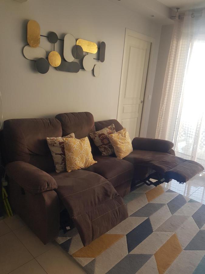Beau Appartement Avec Garage Ferme Beausoleil Kültér fotó